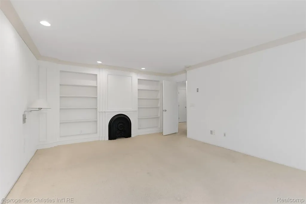 4768 Wendrick Drive West Bloomfield Charter Township MI 48323