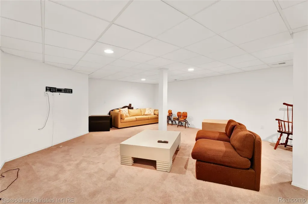 4768 Wendrick Drive West Bloomfield Charter Township MI 48323