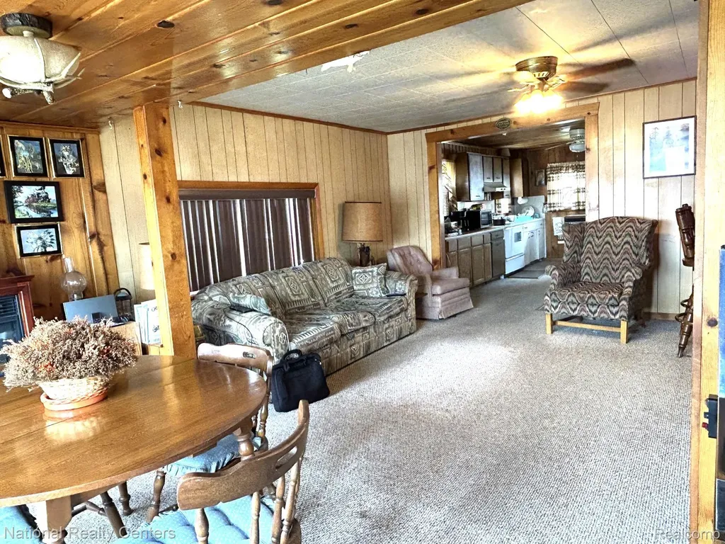 4951 Kokosing Road Plainfield Township MI 48739