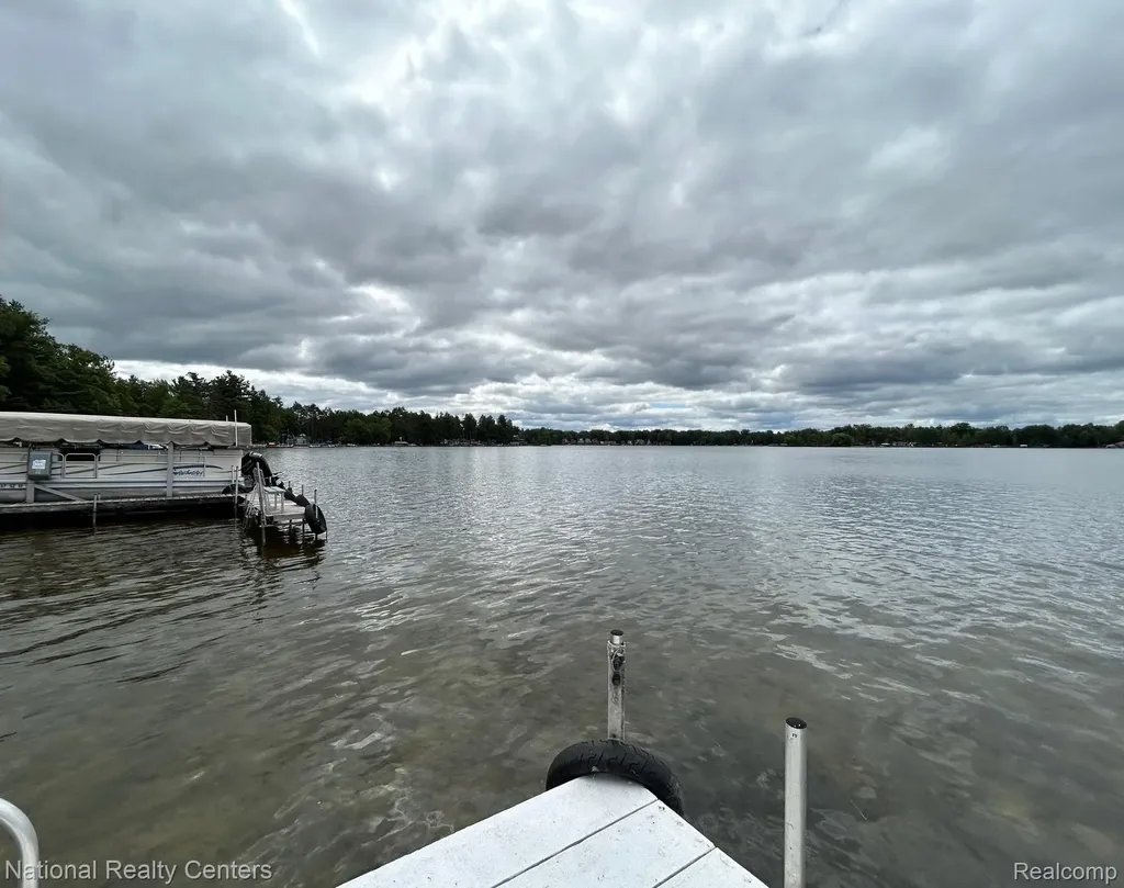 4951 Kokosing Road Plainfield Township MI 48739