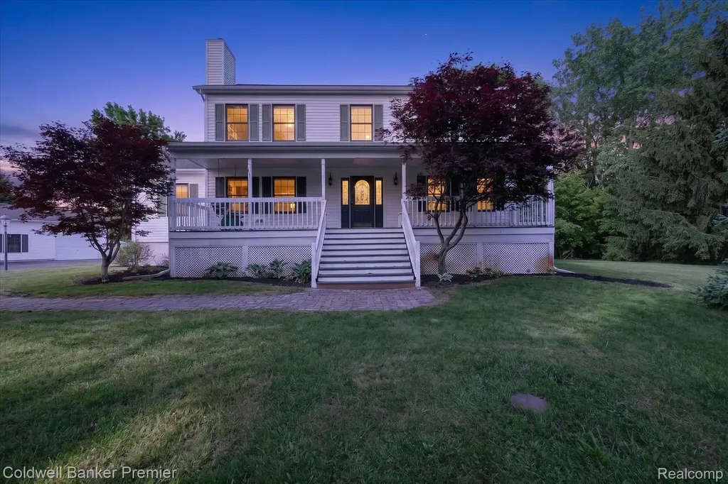 10301 Horseshoe Circle Independence Charter Township MI 48348