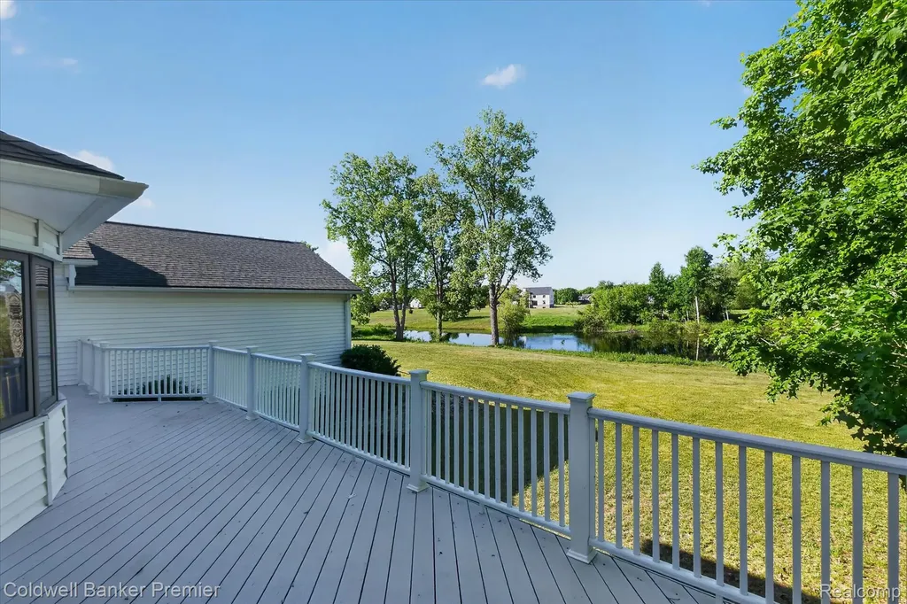 10301 Horseshoe Circle Independence Charter Township MI 48348
