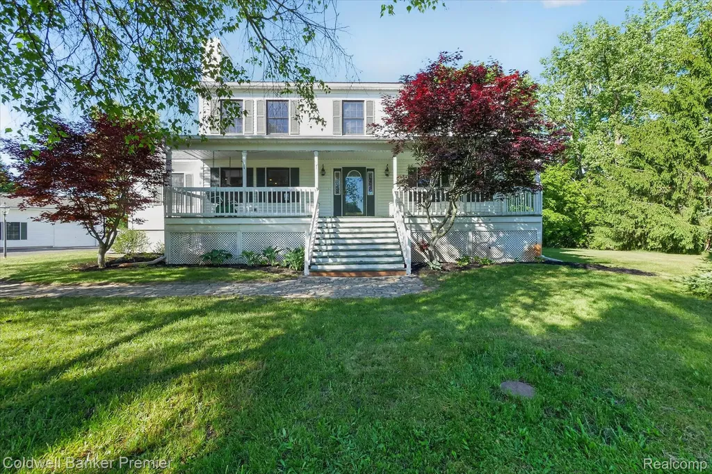 10301 Horseshoe Circle Independence Charter Township MI 48348