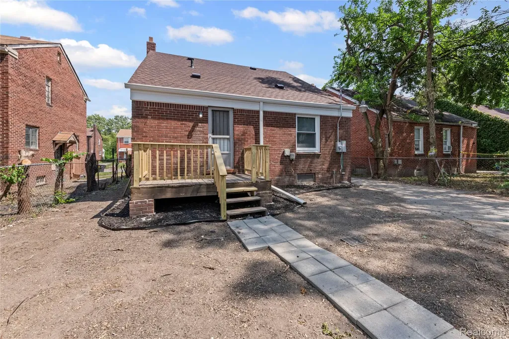 18243 Freeland Street Detroit City MI 48235