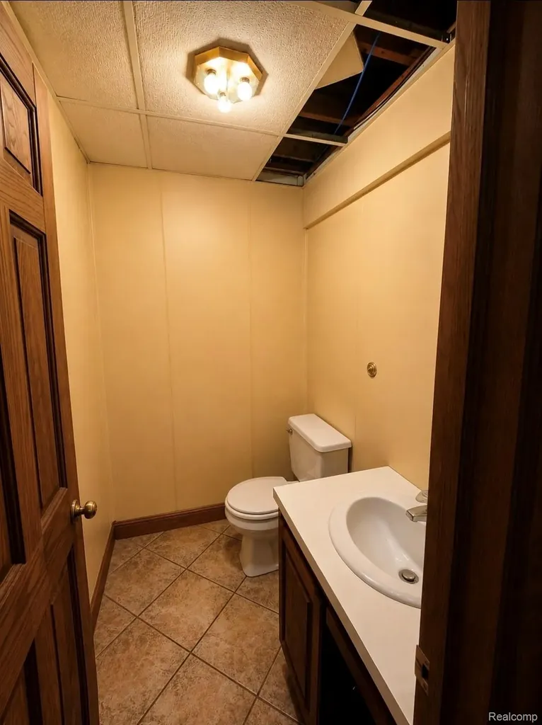 1967 Copas Road Caledonia Charter Township MI 48867