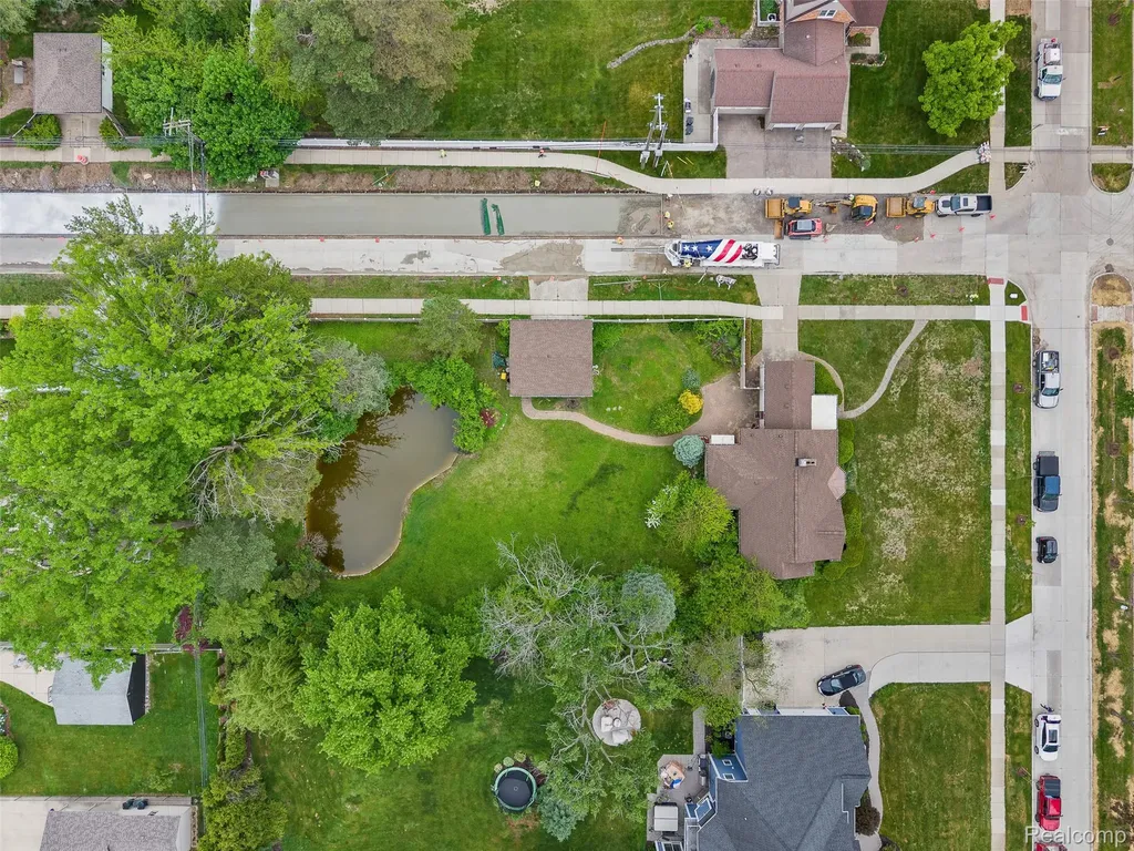 404 Lexington Boulevard Royal Oak City MI 48073