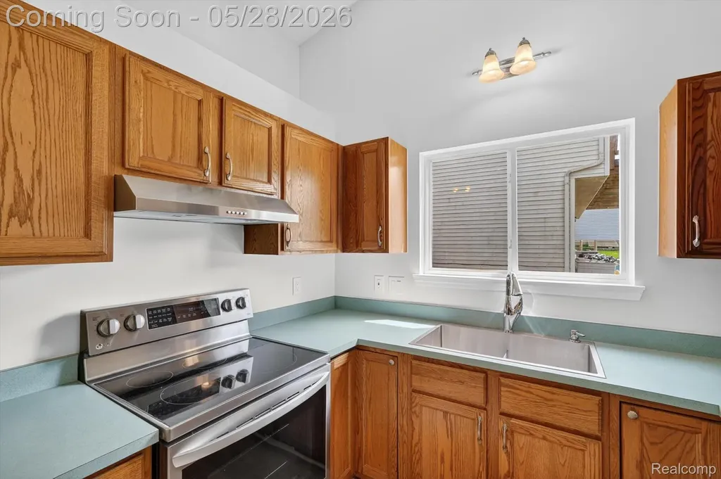 1641 Chelsea Circle Hartland Township MI 48843