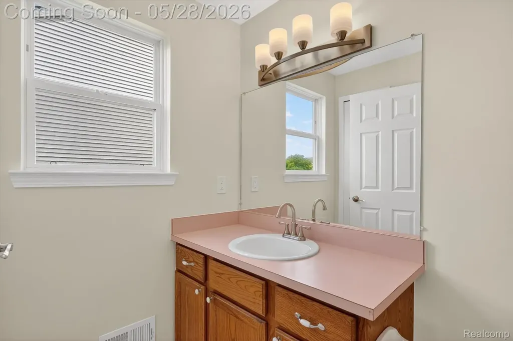 1641 Chelsea Circle Hartland Township MI 48843