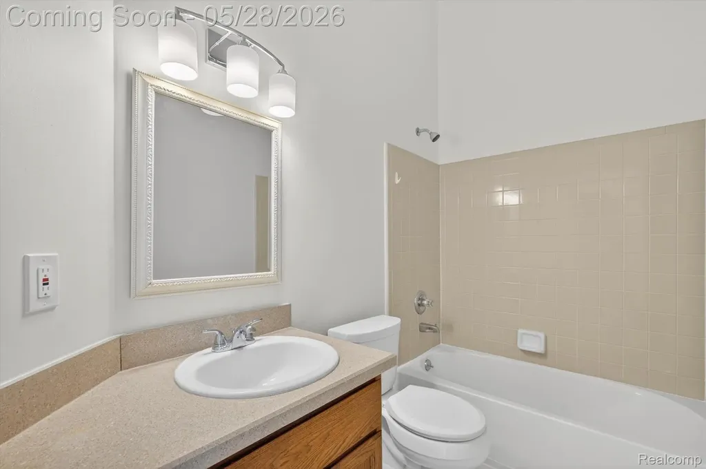 1641 Chelsea Circle Hartland Township MI 48843