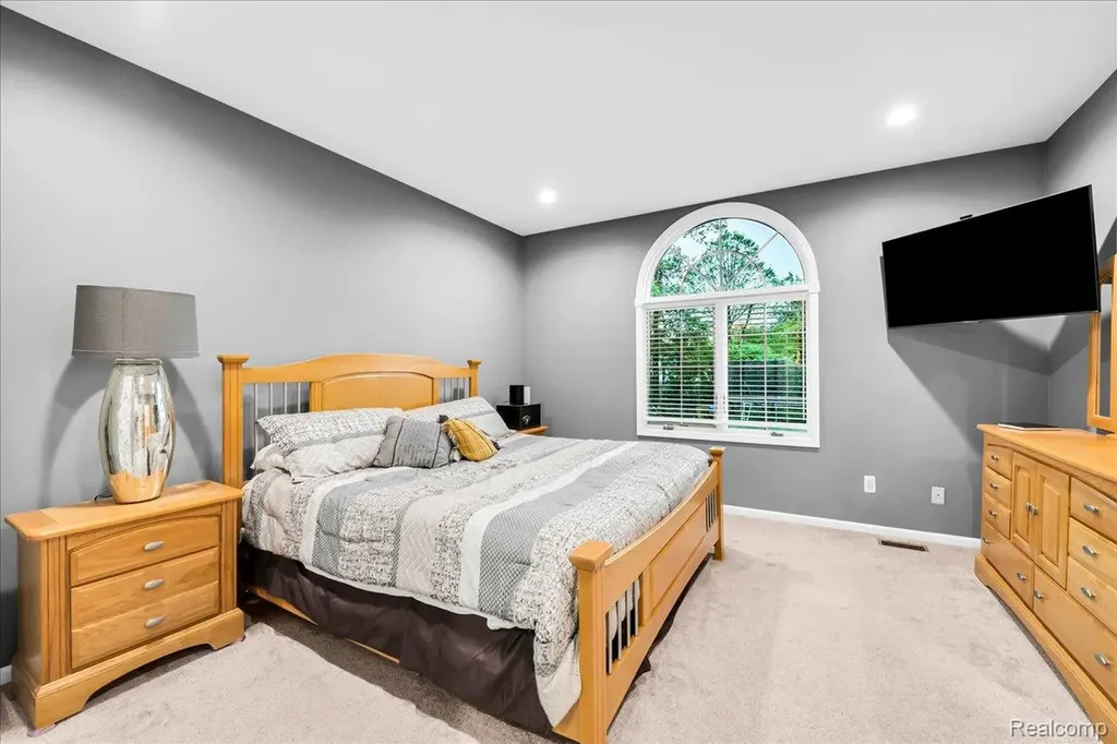 2376 Joseph Tamron Drive W St. Clair Township MI 48079