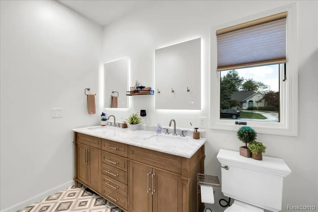 2376 Joseph Tamron Drive W St. Clair Township MI 48079