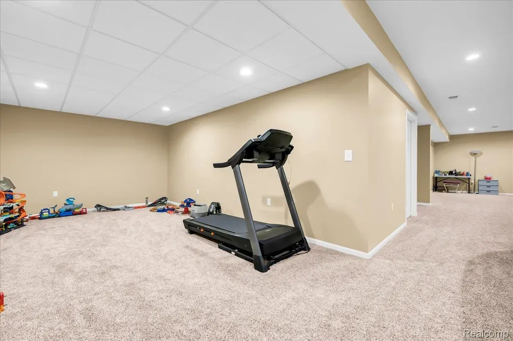 2376 Joseph Tamron Drive W St. Clair Township MI 48079