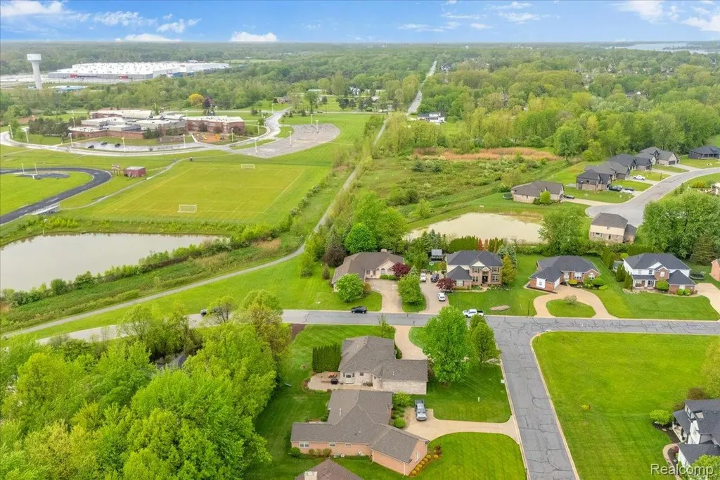 2376 Joseph Tamron Drive W St. Clair Township MI 48079