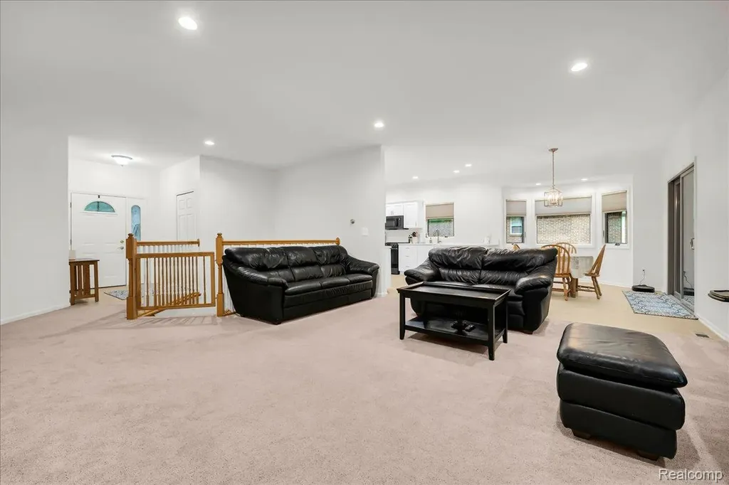 2376 Joseph Tamron Drive W St. Clair Township MI 48079