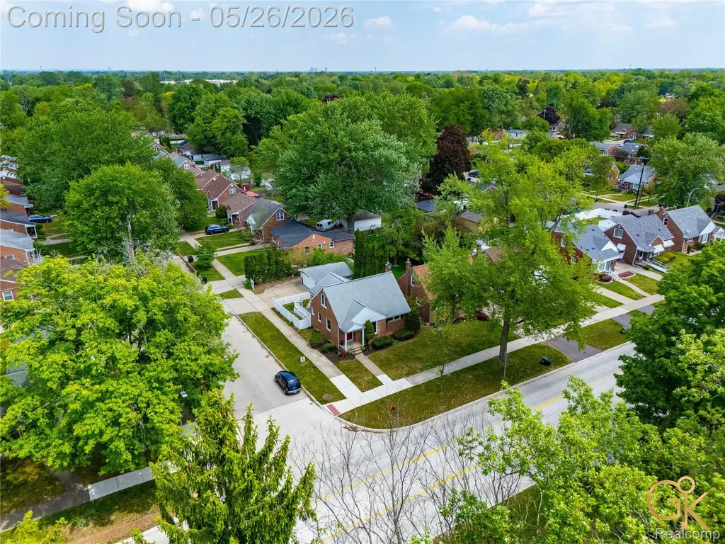 27564 W Chicago Street Livonia City MI 48150