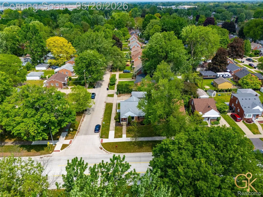 27564 W Chicago Street Livonia City MI 48150