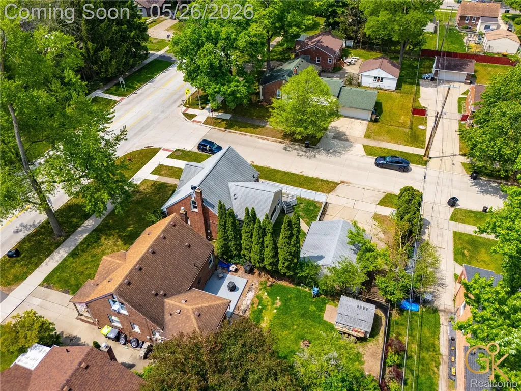 27564 W Chicago Street Livonia City MI 48150