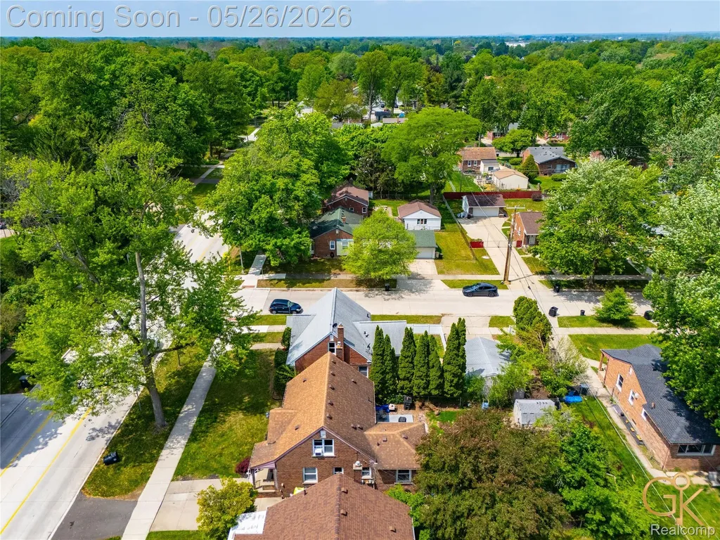 27564 W Chicago Street Livonia City MI 48150