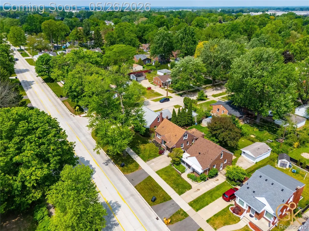27564 W Chicago Street Livonia City MI 48150