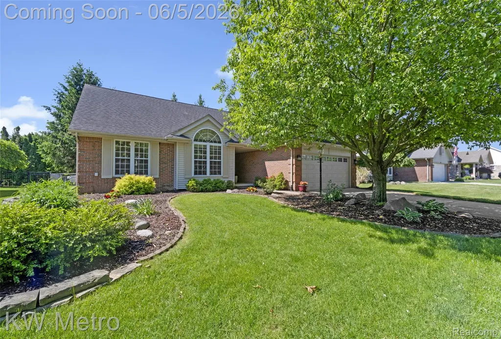 14584 Sundew Lane Sterling Heights City MI 48312