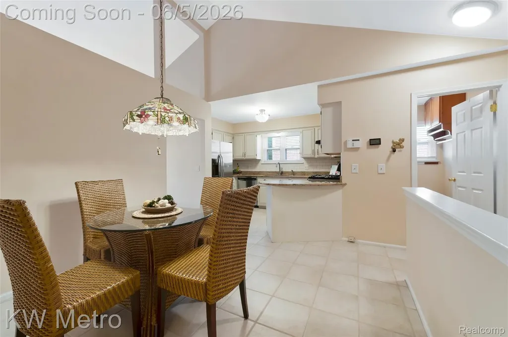 14584 Sundew Lane Sterling Heights City MI 48312