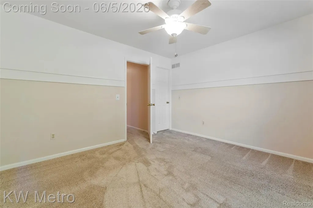 14584 Sundew Lane Sterling Heights City MI 48312
