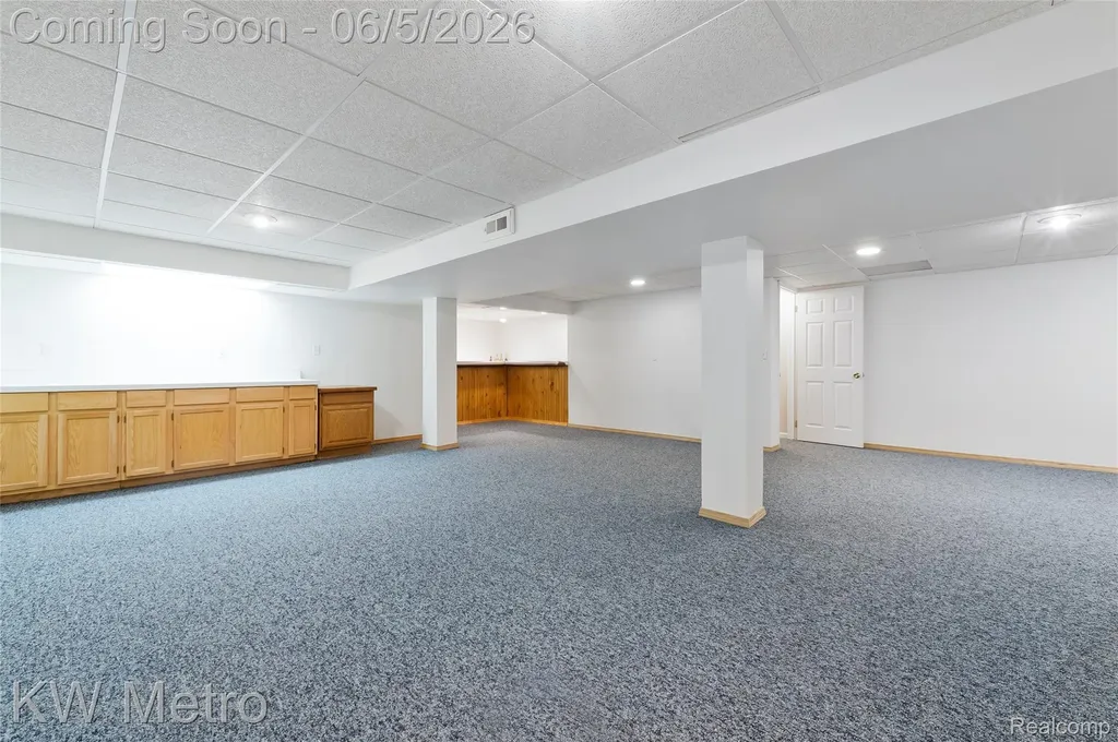14584 Sundew Lane Sterling Heights City MI 48312