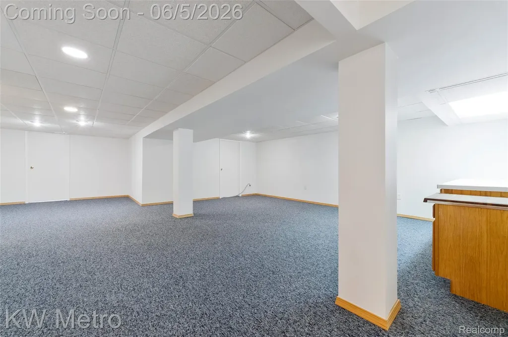 14584 Sundew Lane Sterling Heights City MI 48312