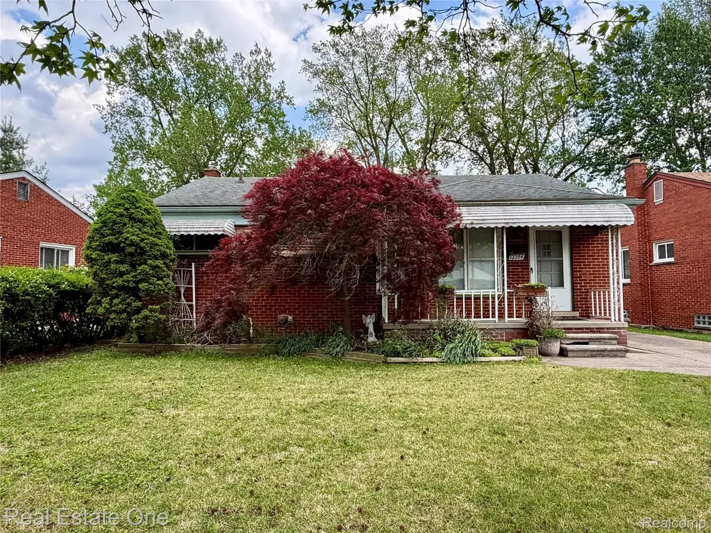 12294 Nathaline Street Redford Charter Township MI 48239