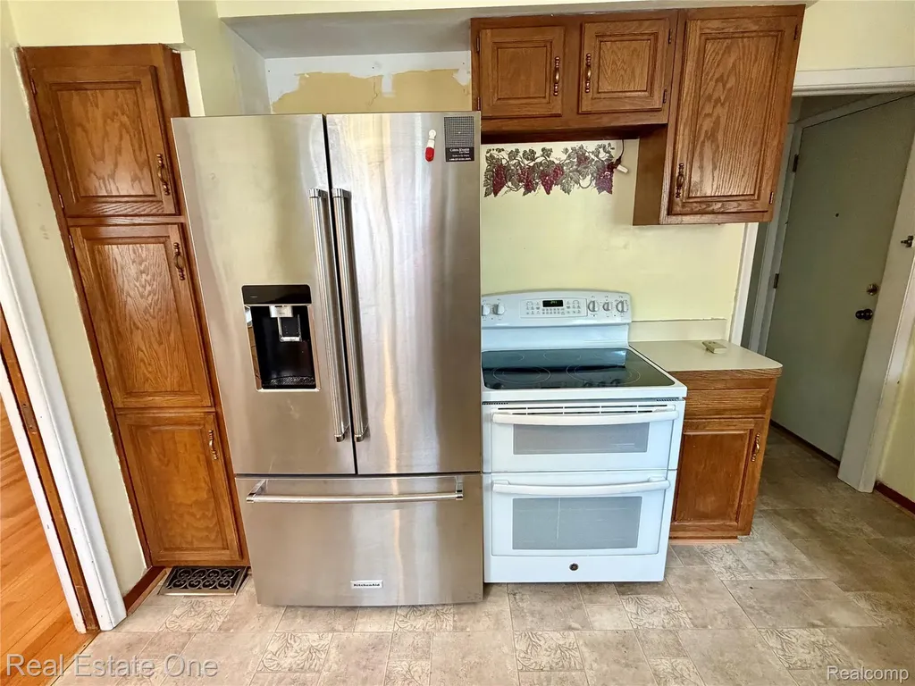12294 Nathaline Street Redford Charter Township MI 48239
