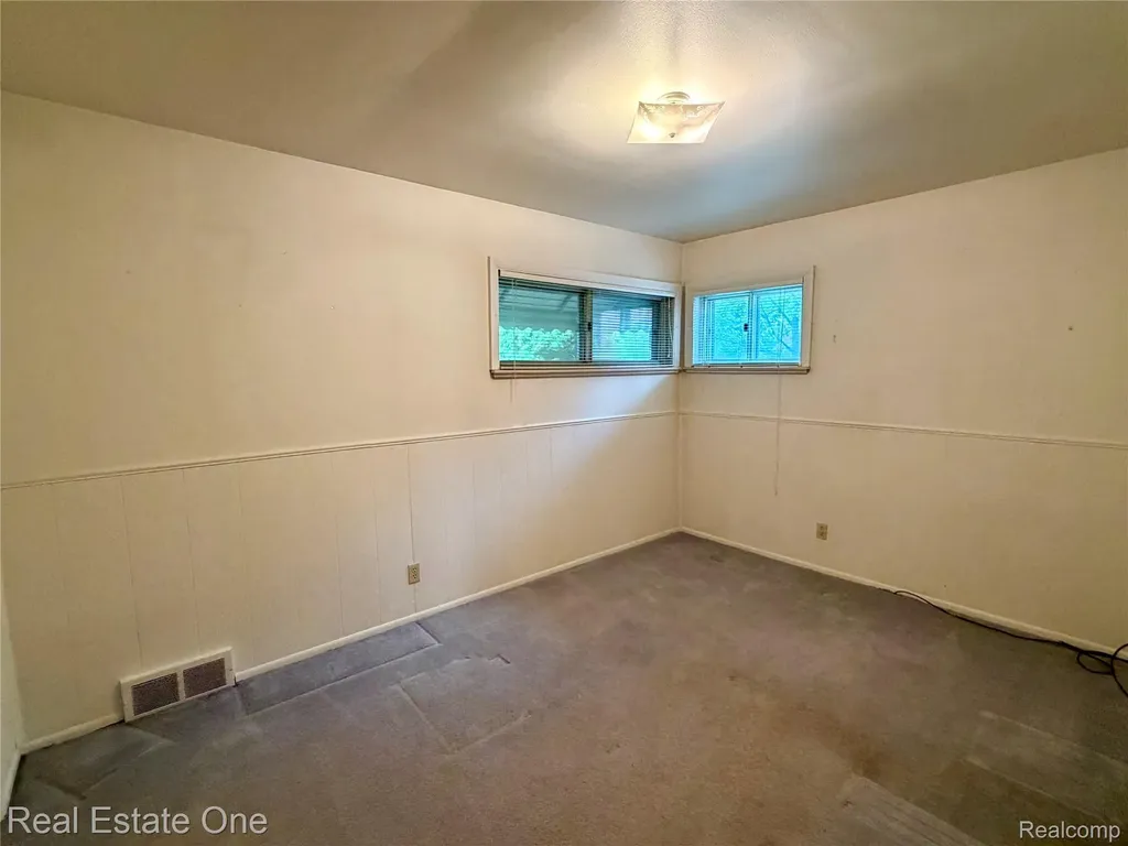 12294 Nathaline Street Redford Charter Township MI 48239