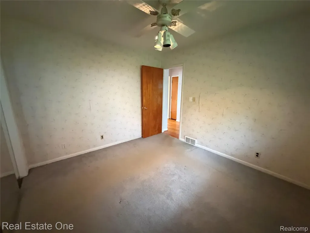 12294 Nathaline Street Redford Charter Township MI 48239