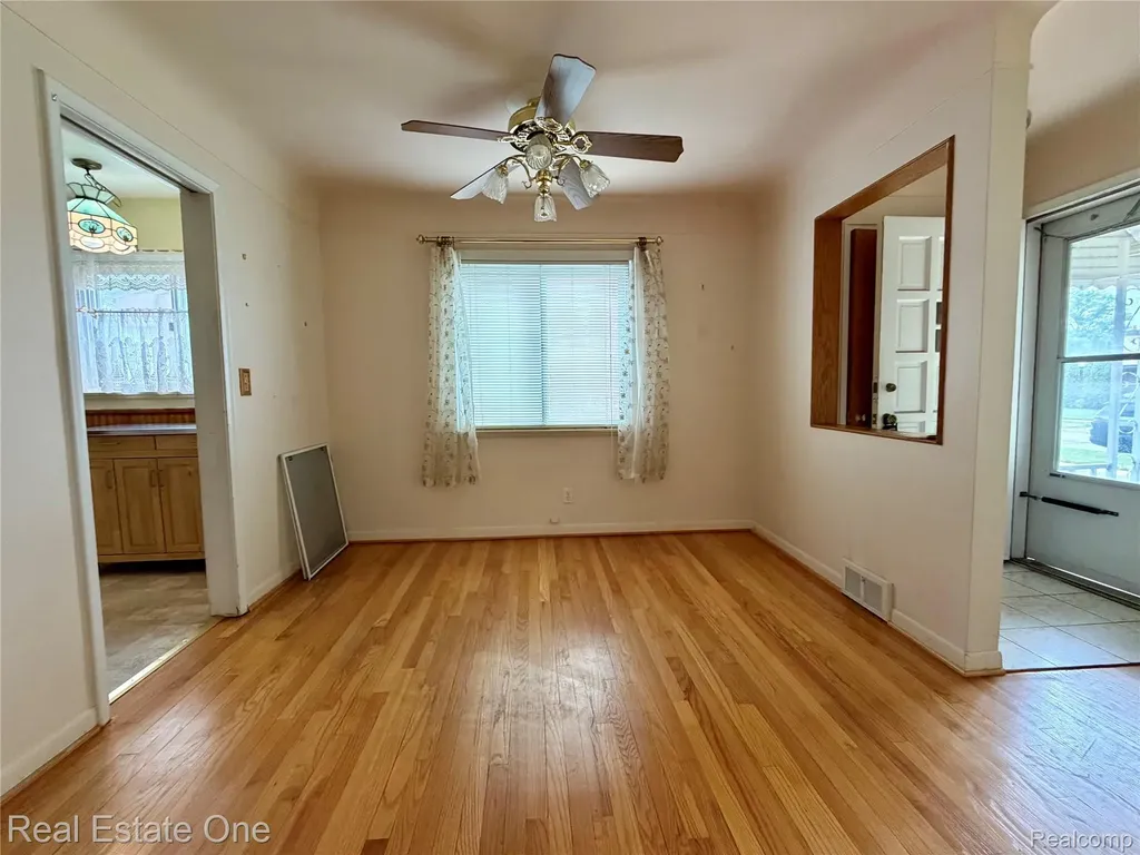 12294 Nathaline Street Redford Charter Township MI 48239