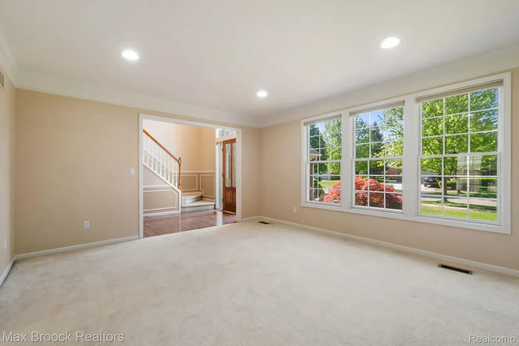 7657 Windgate Circle West Bloomfield Charter Township MI 48323