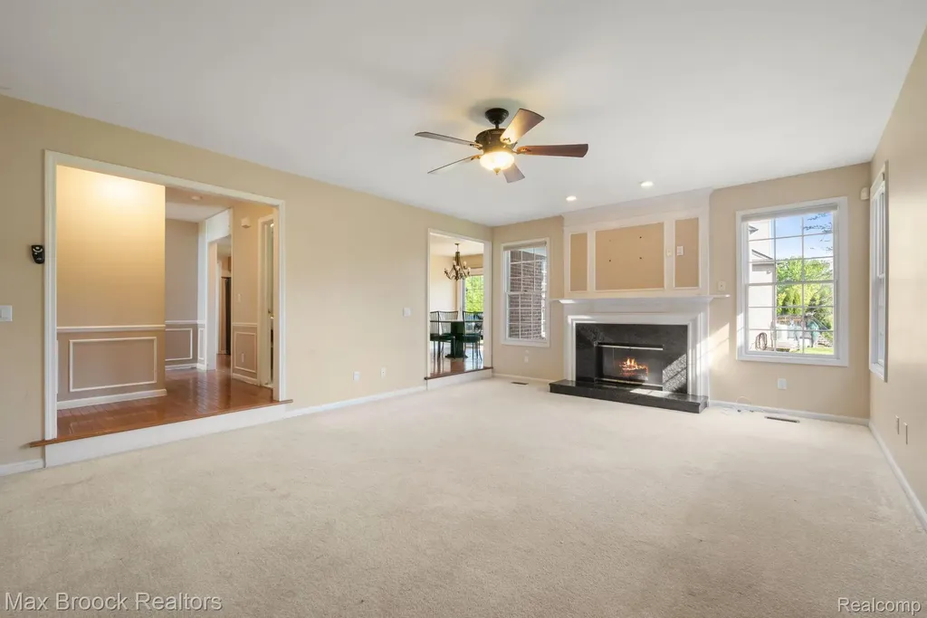 7657 Windgate Circle West Bloomfield Charter Township MI 48323