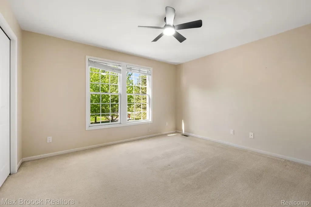 7657 Windgate Circle West Bloomfield Charter Township MI 48323