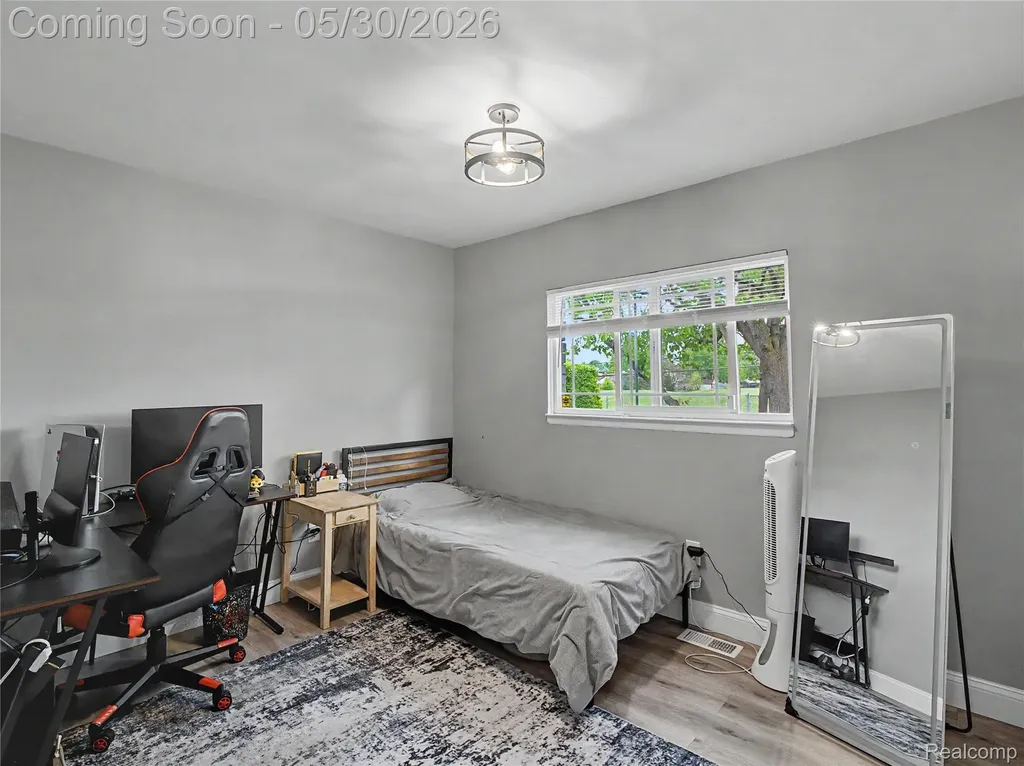 2419 Fox Hill Drive Sterling Heights City MI 48310