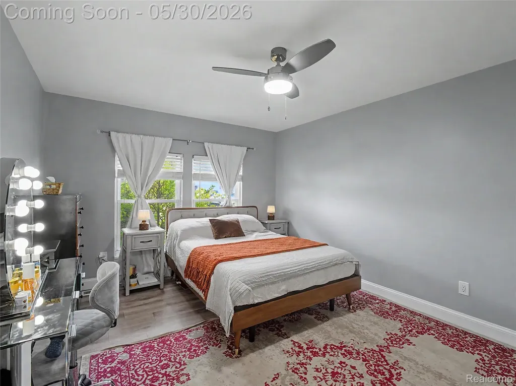 2419 Fox Hill Drive Sterling Heights City MI 48310