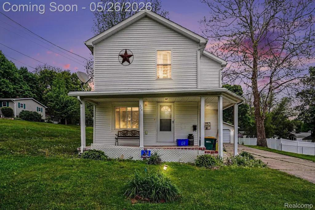 324 George Street Flushing City MI 48433