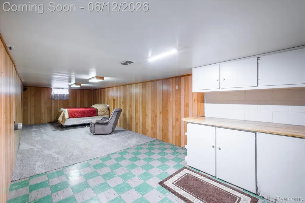 4083 Bristolwood Drive Flint Charter Township MI 48507