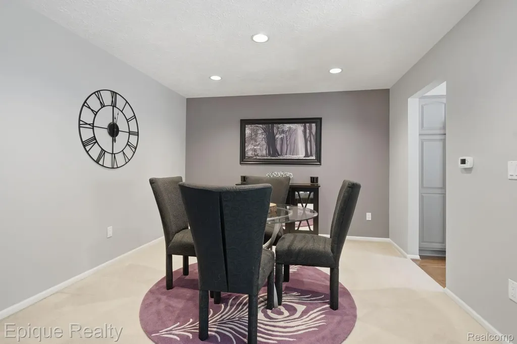 6607 Ridgeview Drive Independence Charter Township MI 48346