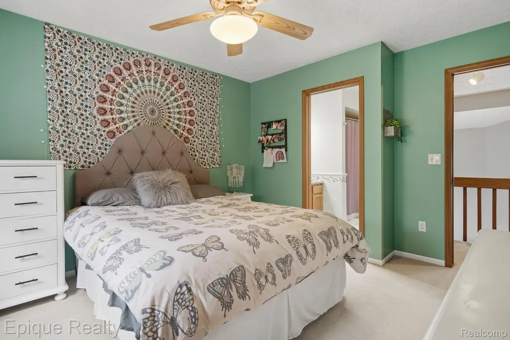 6607 Ridgeview Drive Independence Charter Township MI 48346