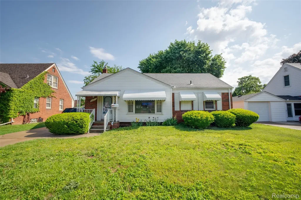 22671 Outer Drive Dearborn City MI 48124
