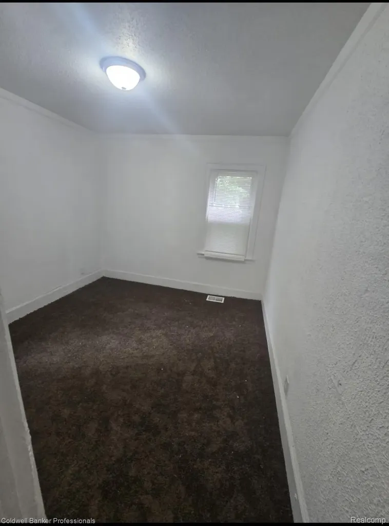 11825 Rosemary Street N Detroit City MI 48213