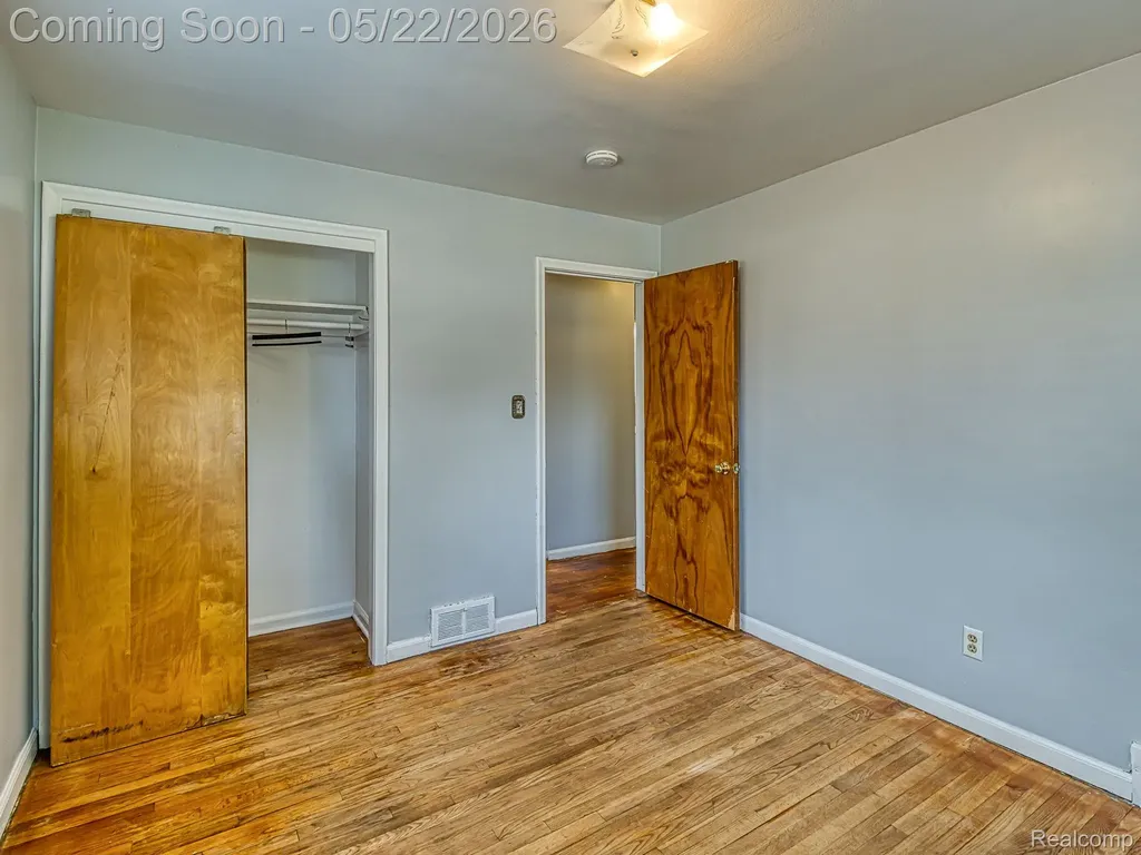 8501 Allen Road Allen Park City MI 48101