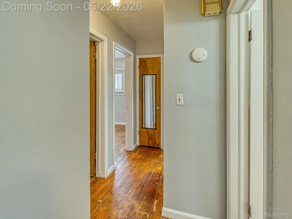 8501 Allen Road Allen Park City MI 48101