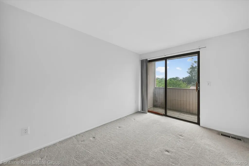 7406 Azalea Court West Bloomfield Charter Township MI 48322