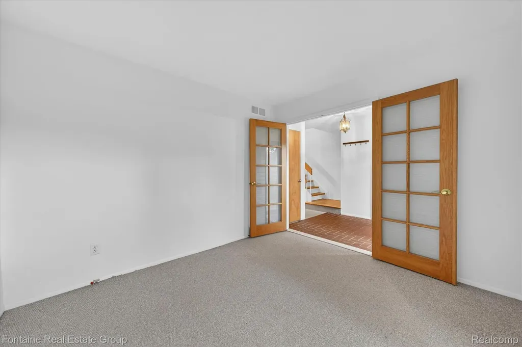 7406 Azalea Court West Bloomfield Charter Township MI 48322