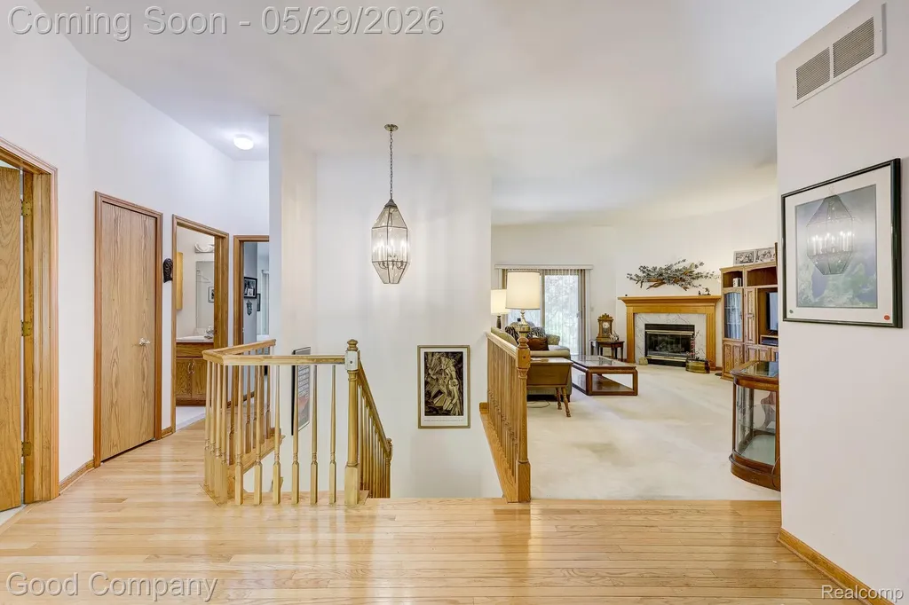 4439 Larkspur Court Warren City MI 48092