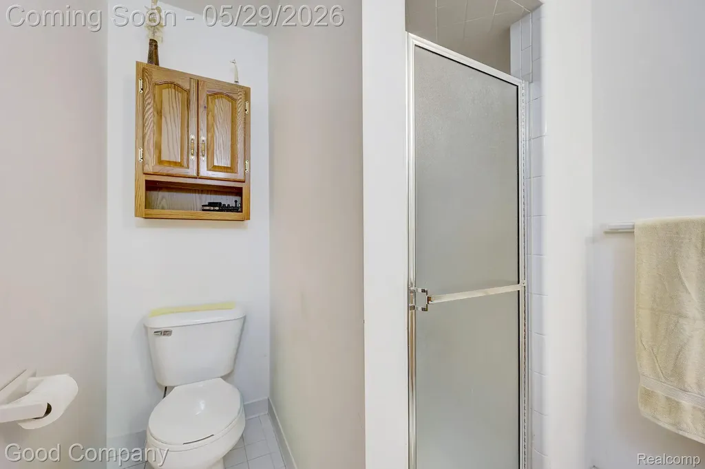4439 Larkspur Court Warren City MI 48092